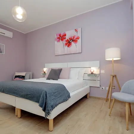Elegant 3-bed 10' Termini Wi-fi Ac * ローマ