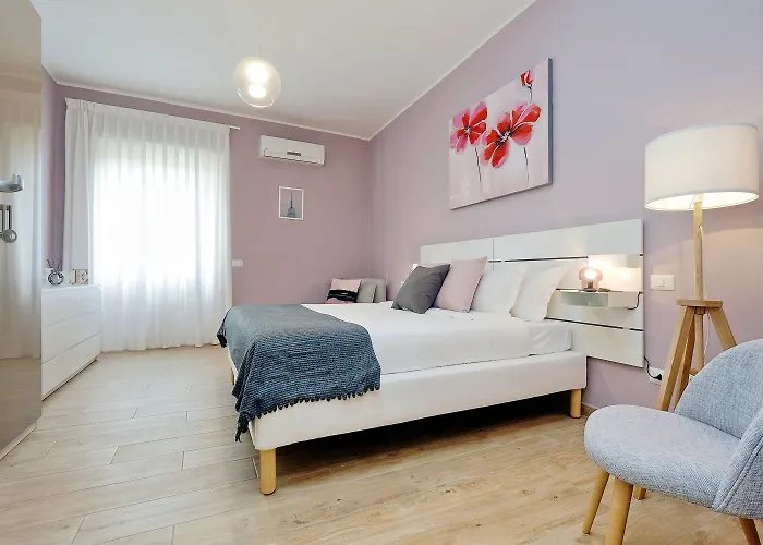 Elegant 3-bed 10' Termini Wi-fi Ac * Rom